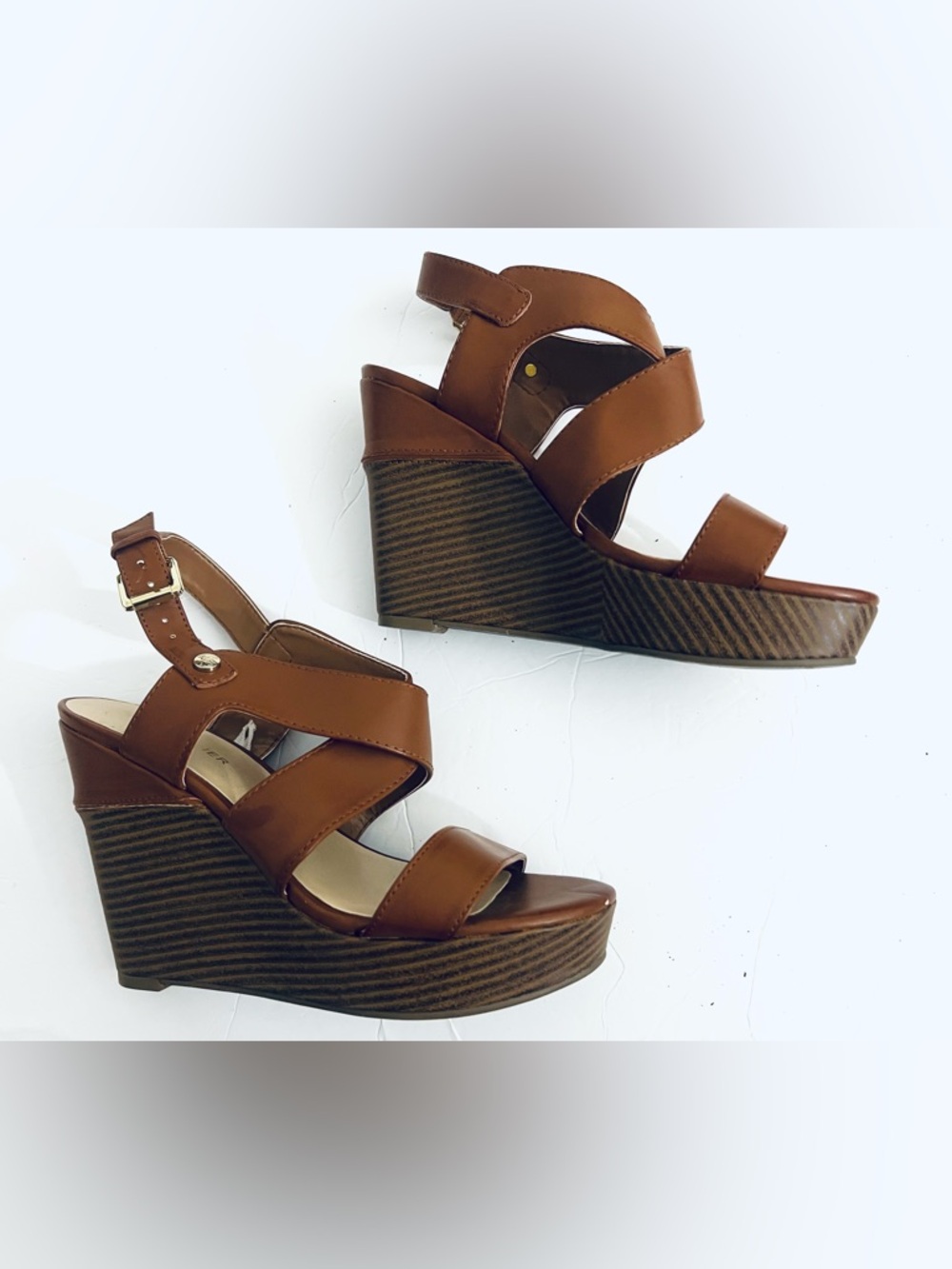 Marc Fisher Brown Wedge Sandals WMN Size 7.5M Strappy Platform NEW Without Box